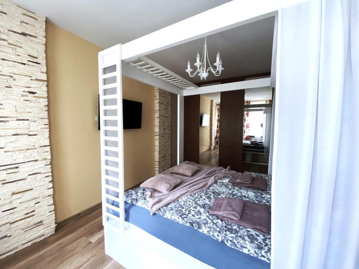 Comfort Apartment 2 Rooms 65M2 Varsovia Exterior foto