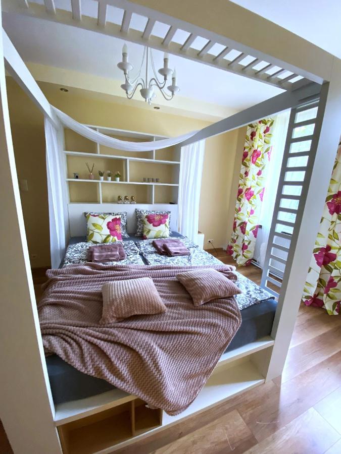 Comfort Apartment 2 Rooms 65M2 Varsovia Exterior foto