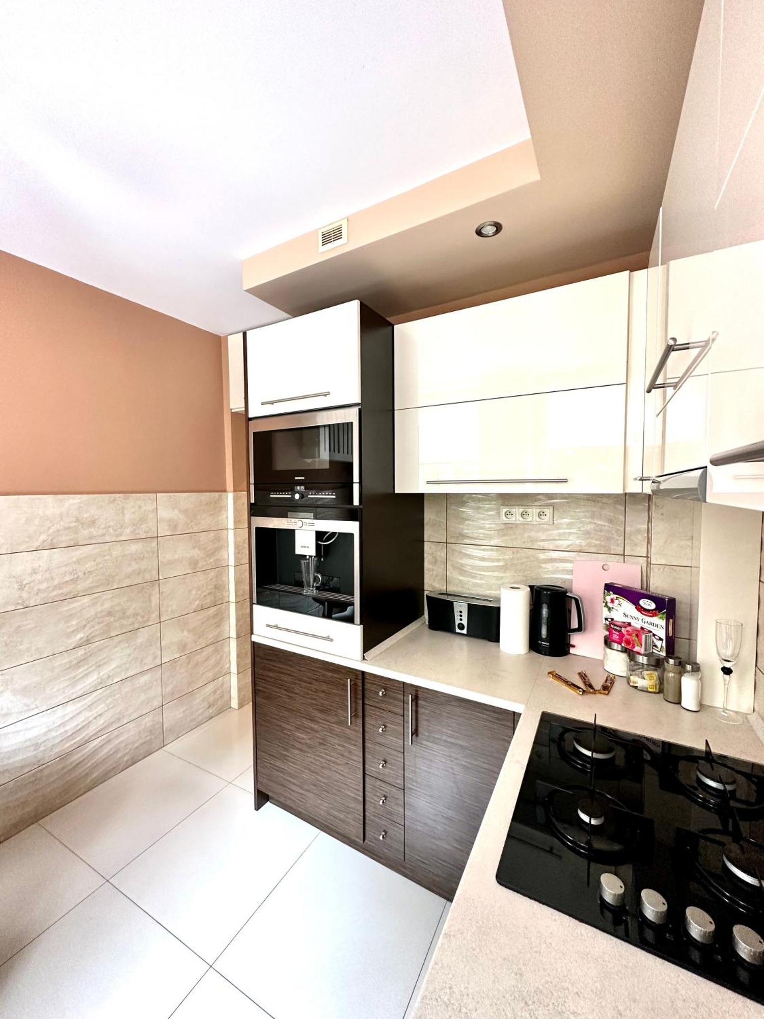 Comfort Apartment 2 Rooms 65M2 Varsovia Exterior foto